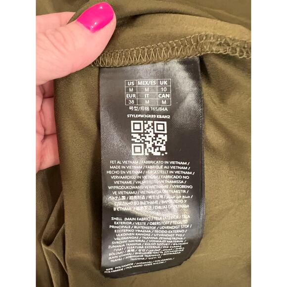 Guess Sheer Top Floral Dress Size M NWOT STUNNING! - Picture 9 of 9